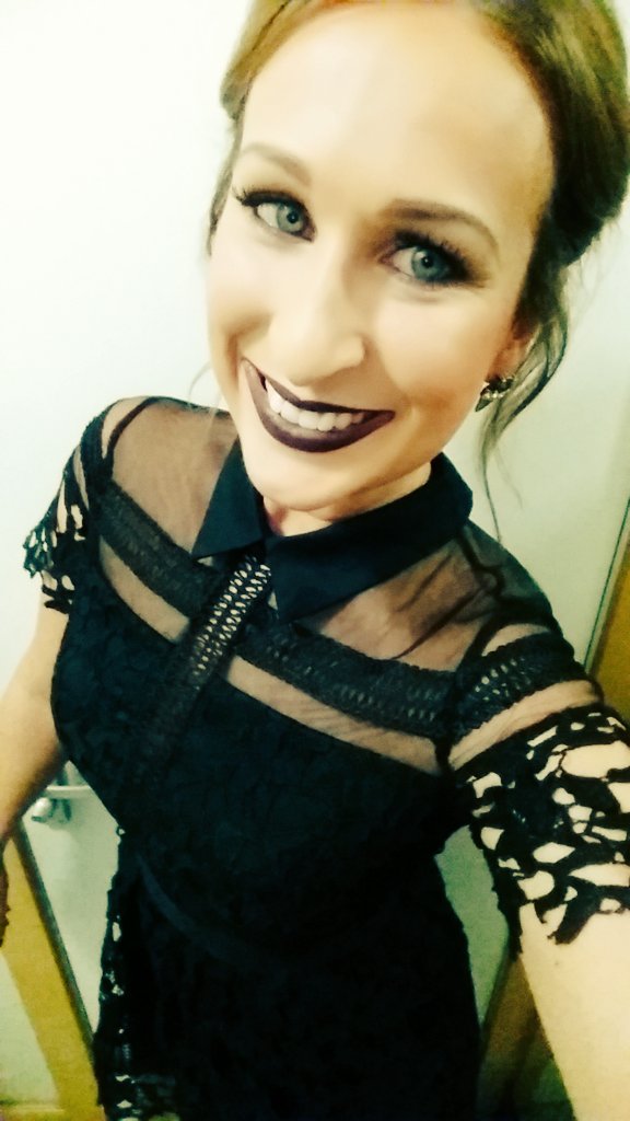 LaurenNotLozza's tweet image. The kindness of strangers, and something to restore your faith in humanity #CosmoBlogAwards nobaddatesjustgoodstories.tumblr.com/post/133540946…