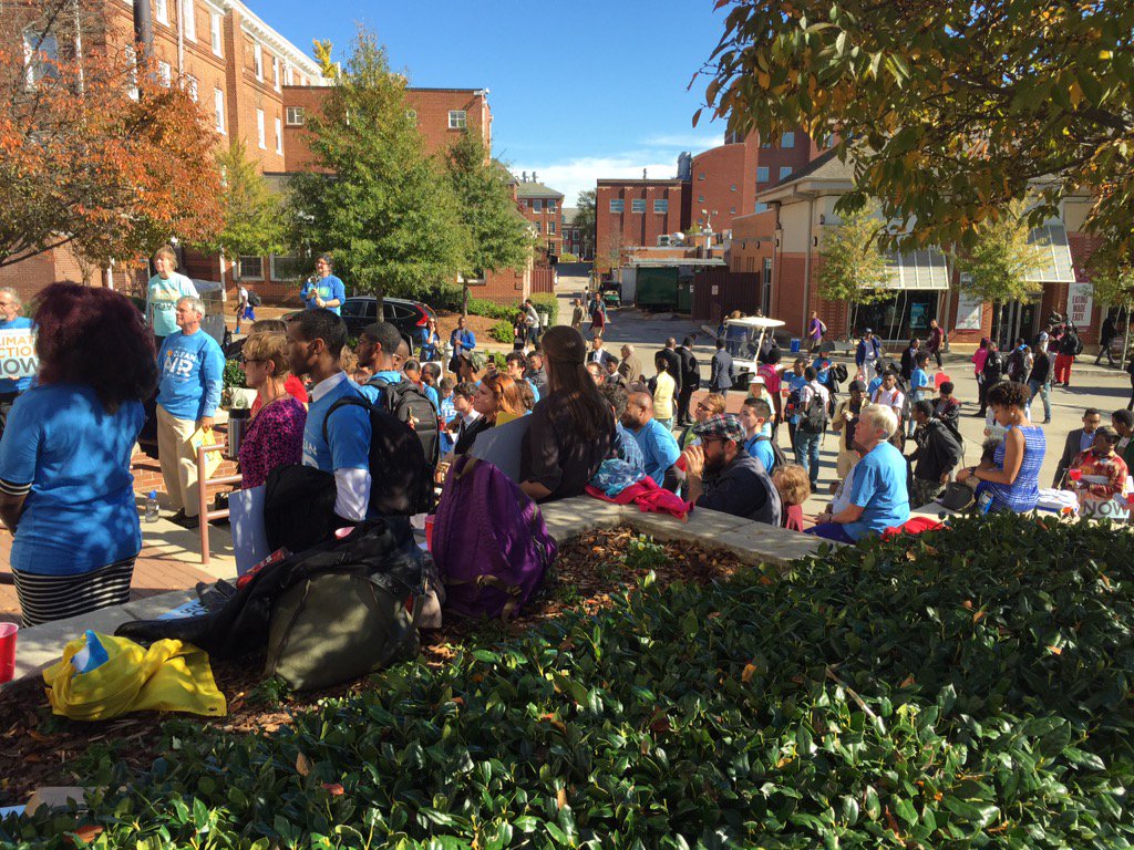 ClimateTN's tweet image. Press Conf/Rally @Morehouse for #CleanAir &amp;amp; energy equity. #ActOnClimate #CleanPowerPlan #BlackLivesMatter #COP21