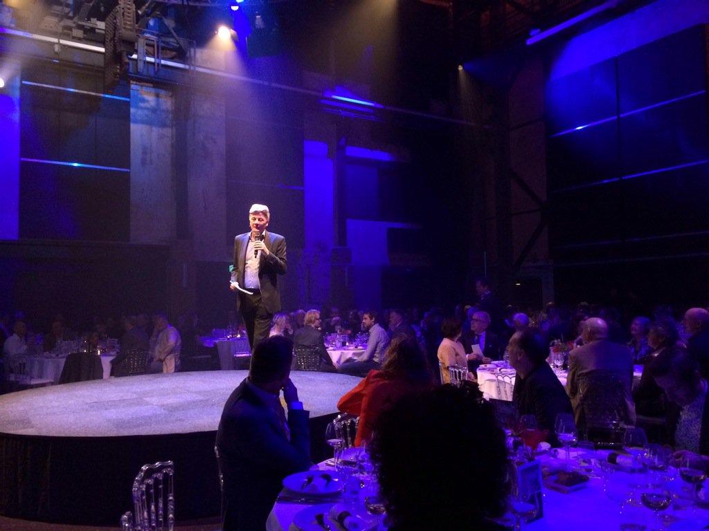 deArchitectNL's tweet image. Van #ARCLab naar uitreiking #ARC15 Awards! Belooft een spectaculaire avond te worden! Wat een setting @Energiehuis!