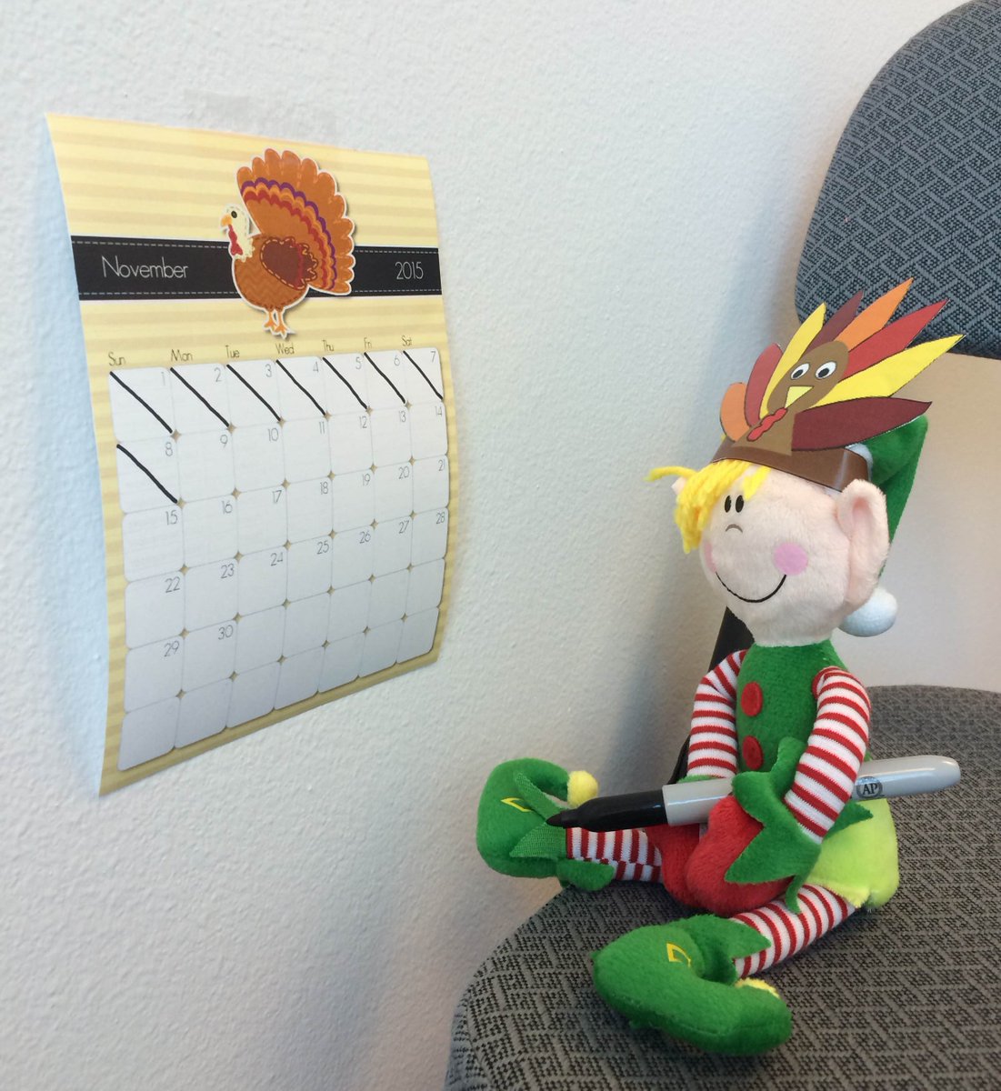 Elf_WorkShoppe's tweet photo. There's only 37 more days until Christmas! Is your Elf prepared for the big day? #ElfOnTheShelf #ChristmasCountdown https://t.co/bWPyfJKxFQ