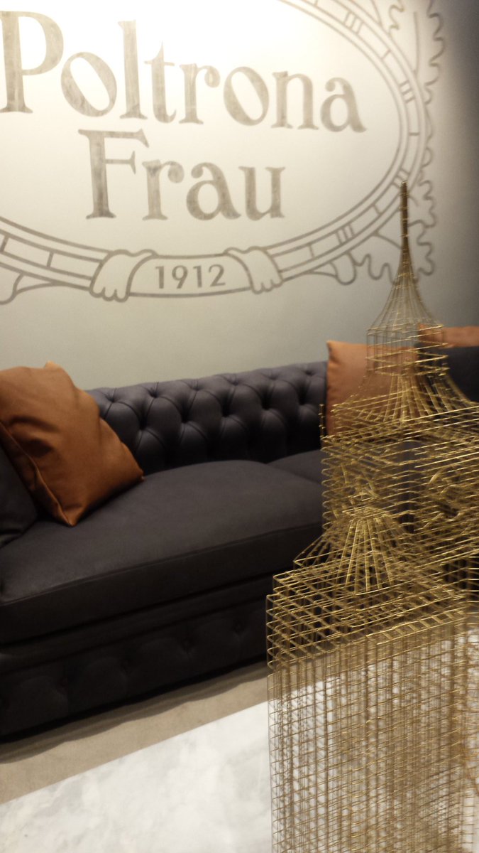 InteriorSupply's tweet photo. Love the new @poltronafrau showroom space #fulham #interiors. Great launch! https://t.co/DaLCQlW0ux