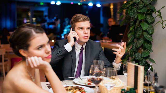 Floridians are rude and rank among the lowest in mobile phone etiquette bit.ly/1LoFfSG?utm_me… https://t.co/nJXbKWK9Wc