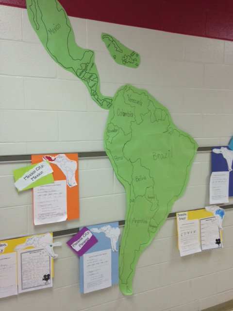 Smith_Seabees's tweet photo. 2nd graders integrated global studies by studying & reporting the weather forecasts in Latin America #NCGlobalEd https://t.co/xuCnYYQj9O