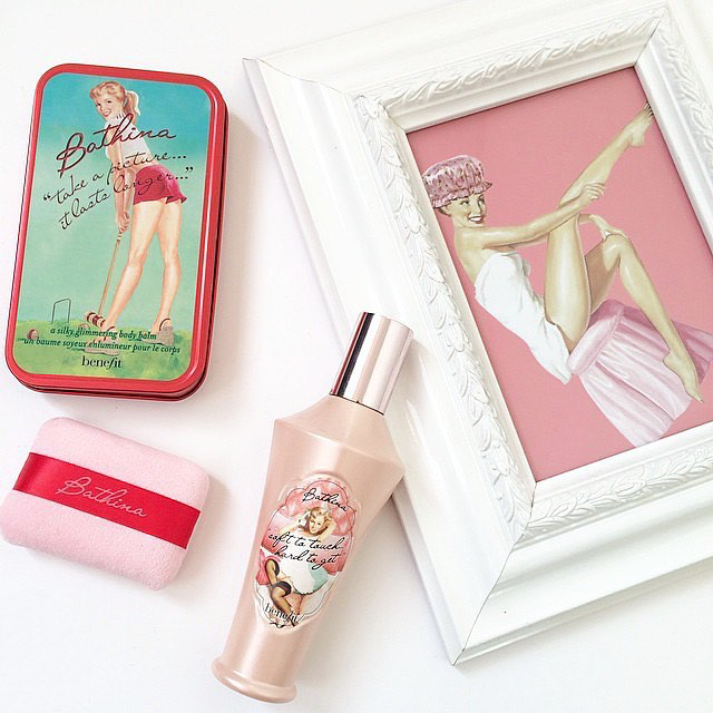 BenefitBeautyNL's tweet photo. Lekker in bad met Bathina! Super zachte huid en de hele badkamer ruikt heeer-lijk #qualitytime #bathina #pinupgirl https://t.co/ZCnT0eww0L