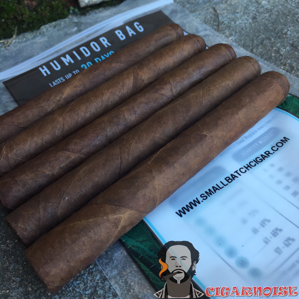 cigarnoise's tweet photo. @SmallBatchCigar and @warpedcigars are a 1-2 punch combo.  Thanks for all that y'all do! https://t.co/Rr3kHFzdWD