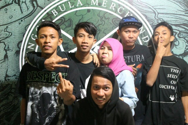 Rizky Reverse (@khyeaurorainhel) on Twitter photo 