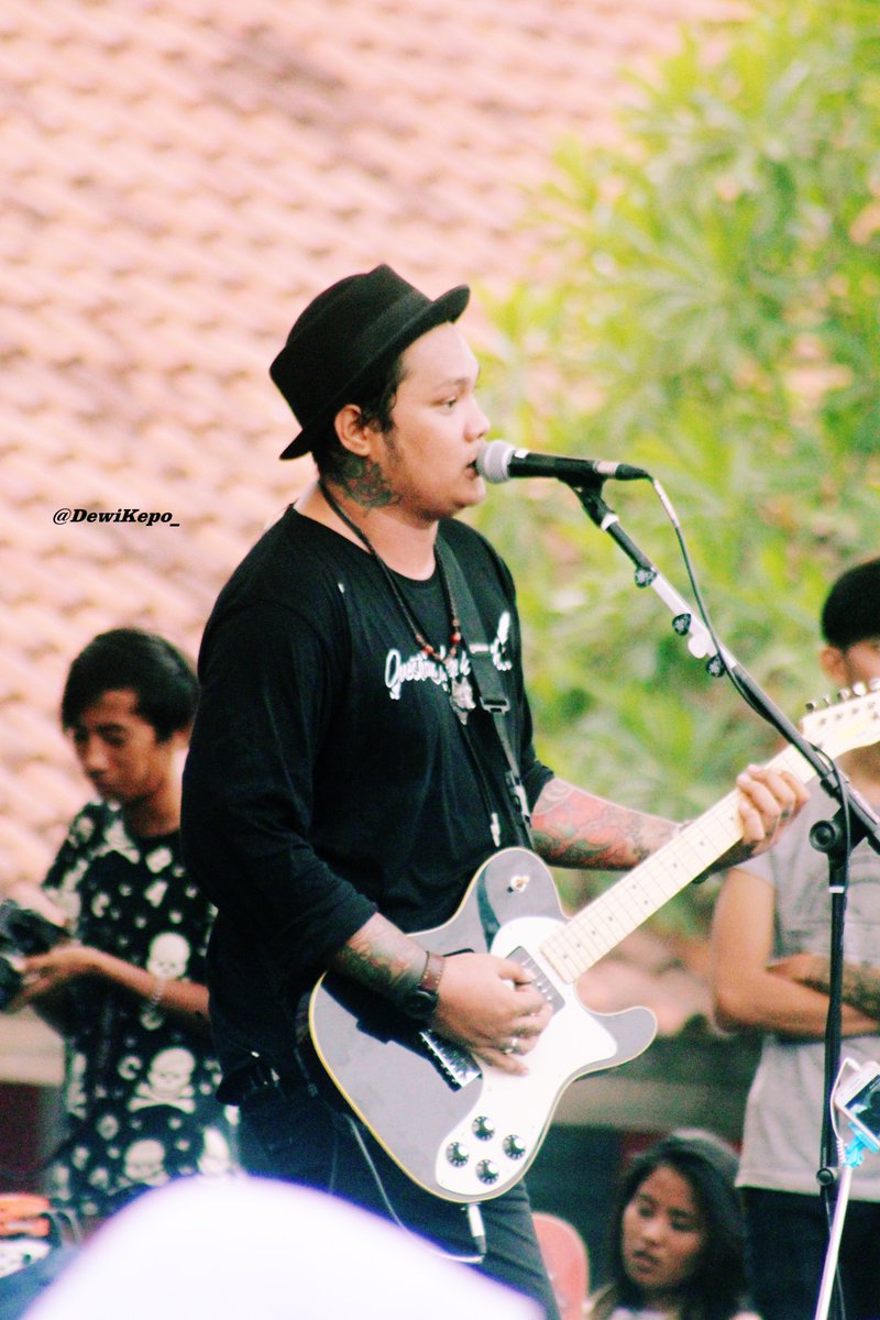 Dewi A Ramdani tweet media