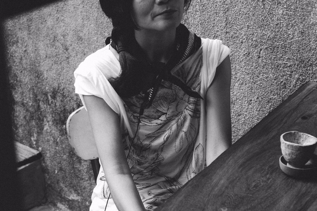 #DETAILS 
Chitra Subyakto is wearing #FW15 White Kusuma Printed T-Shirt. 
_
store.nikicio.com