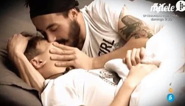 xtiianlo's tweet photo. Aritz: Desde el primer momento le he dejado claro a Han que no quiero nada con él. #Gala11GH16 #GHDirecto #GH16 ✌ https://t.co/WzhtESV3Rp