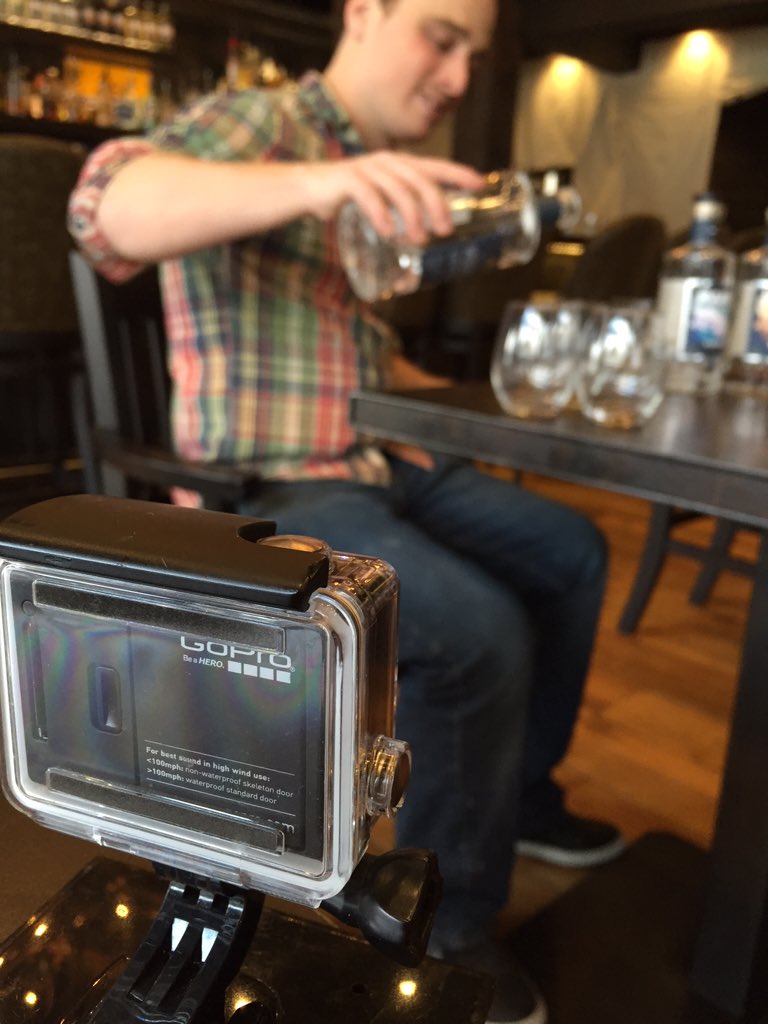 GoodOldFridge's tweet photo. Had a great chat and tasting from Matt @parkdistillery he certainly knows his craft!! #mybanff https://t.co/J28c4WYd7t