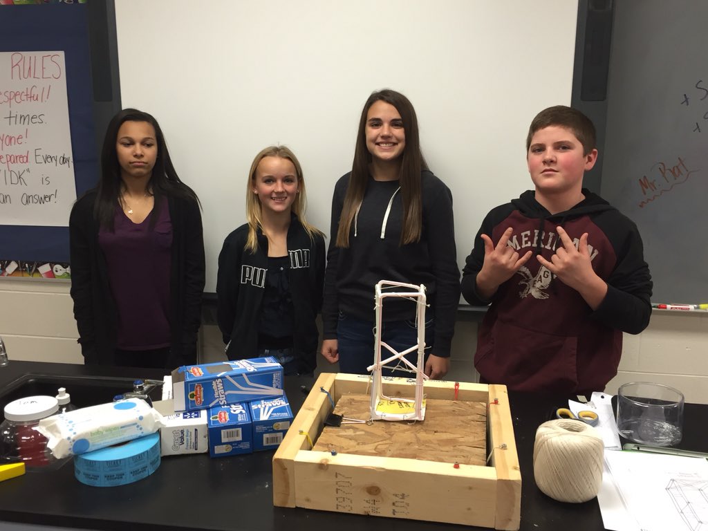 MrTomGoZeps's tweet image. 6th Period Winners! Brock, Sami, Hannah &amp;amp; Kayla! #futurearchitects #pjhscience