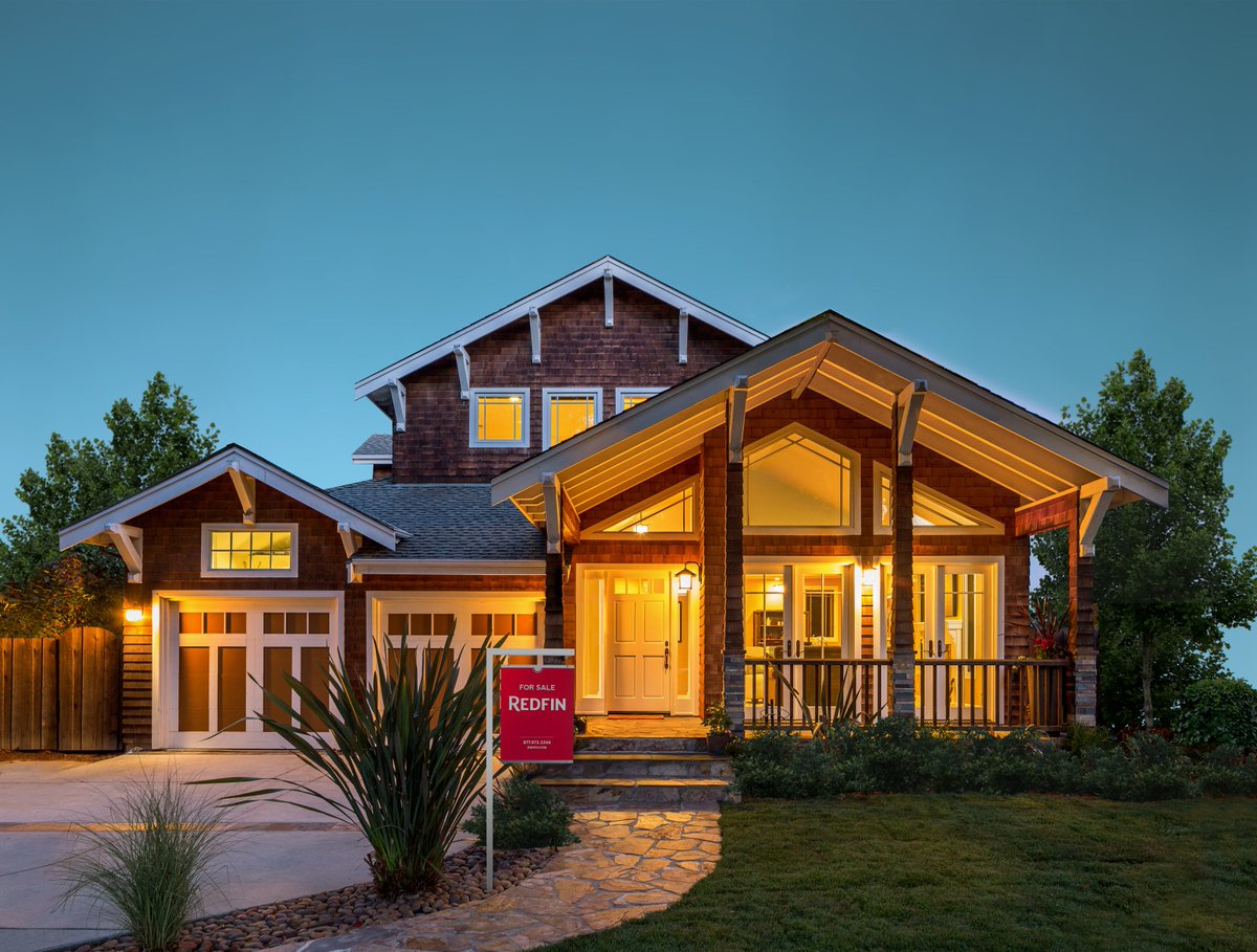 Redfin's tweet photo. Say hello to our new yard sign! https://t.co/XxsoQ54YC8