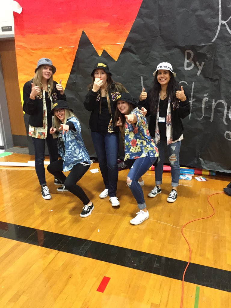 miranteamanda's tweet image. Inter high was so much fun!!! #RISE2015 💜💛