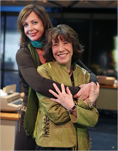 Happy birthday, Allison Janney! Thank you for West Wing & 9 to 5 on B\way (these 2 Violets, tho) & everything else. 