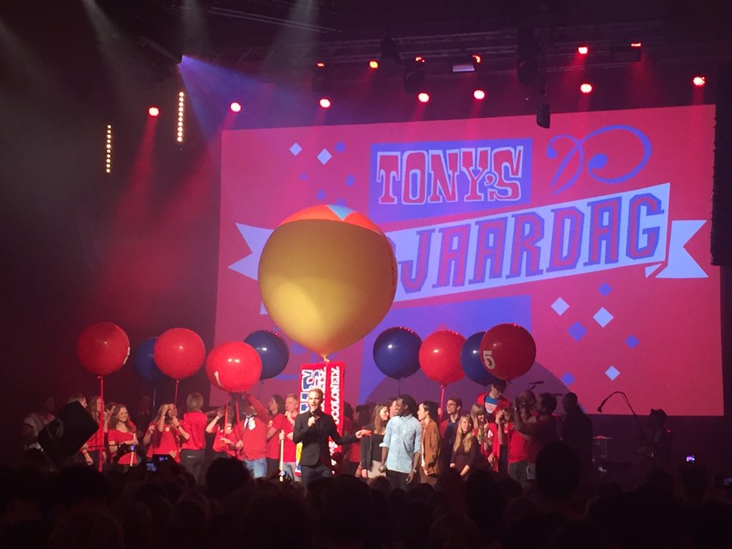 Party on @TonyChocolonely Fairjaardag !! #slaafvrijechocolade