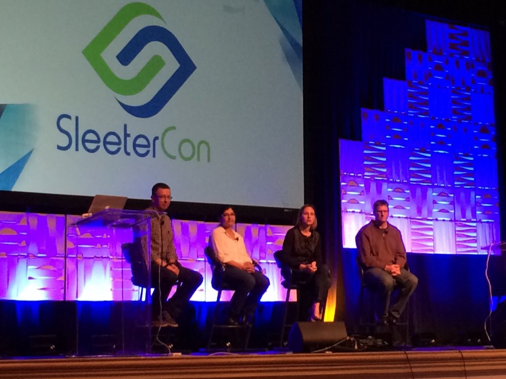 IntuitAccts's tweet image. Thanks for all of the great questions for our #QuickBooksOnline product team at #SleeterCon! #IntuitLovesAccts