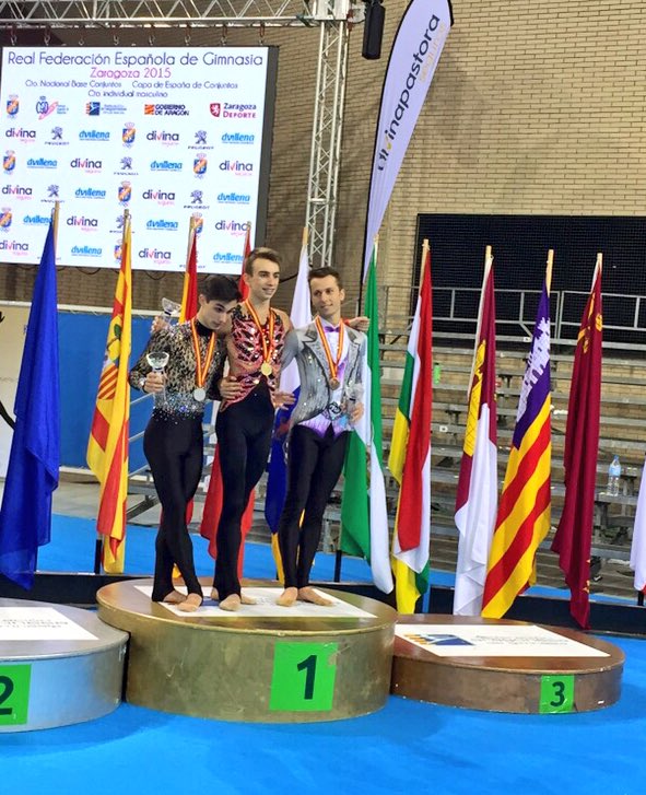 JesusCarballo__'s tweet photo. Enhorabuena a los medallistas de la jornada de hoy en #RFEG_GR_ZARAGOZA2015 Mañana continuamos con la competición. https://t.co/nydpJastNH