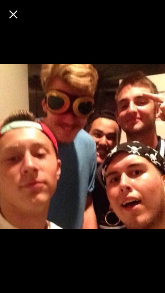 Happy birthday love u man can\t wait to see u soon 