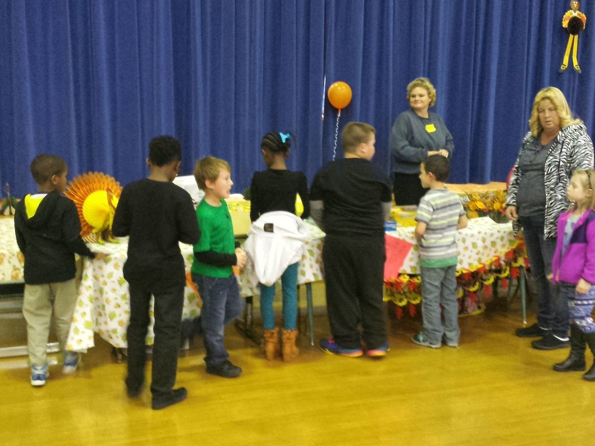 JBAtkinsonEagle's tweet photo. Turkey Tango is a big hit at JBA #dancethe nightaway @region6jcps https://t.co/bgQ2Ph9bxh
