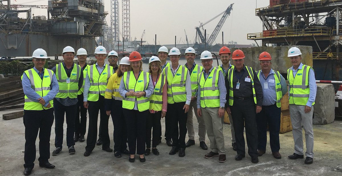 <a href="/amchamwa/">AmCham Perth</a>'s  #Gastech Delegation in Singapore! Secure your place on our next #TradeMission bit.ly/1Rw0A1l