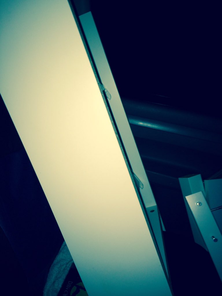 Nicola_Cassidy_'s tweet image. She's on her way! #newdesk #inbits #amwriting