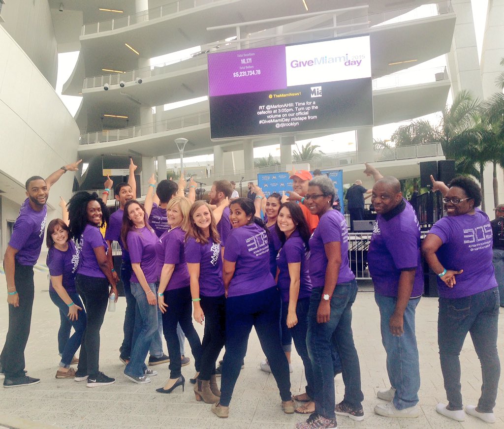 MiamiFoundation's tweet photo. We're doing it, Miami! Wave goodbye to that $5.2 million #GiveMiamiDay record ... on our way to the $7 million goal! https://t.co/H2Xup6PFVQ
