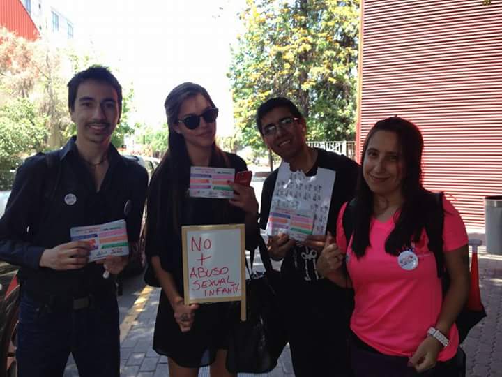 NoMAS_ASI_CHILE's tweet photo. Exitosa jornada de prevencion ! Muchos se sumaron y dijeron # yoprevengo https://t.co/8pldmcUODe