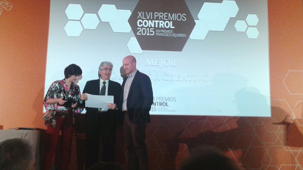 KiaEspana's tweet image. RT @RICARDODEDIEGO: #premioscontrol gracias por el premio! @kiamotorsiberia 2 premio mejor campaña interactiva 2015