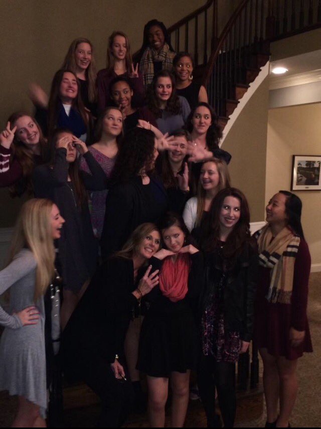 lucyyellaaa's tweet photo. i'd say these 2 pics accurately sum up the 2015 RHS varsity competition cheer season #AmIRightLadies https://t.co/fu8QmKrl0C