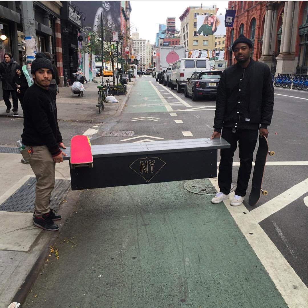 NickyDiamonds's tweet photo. Stop by our Diamond NYC store and skate our buttery new bench from @OCRAMPS #diamondlife #diamondnyc https://t.co/oFVEErIf8p