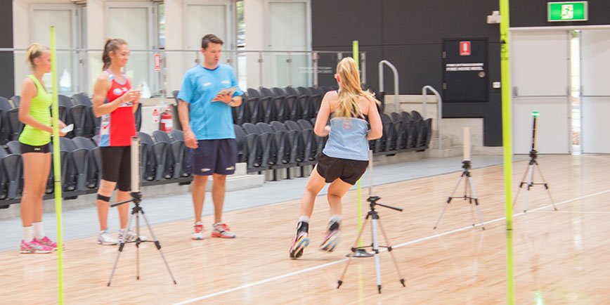 Regos are now open for January's Train Like a Swift clinic, for girls aged 12-16! Book now: bit.ly/1PQdIzJ