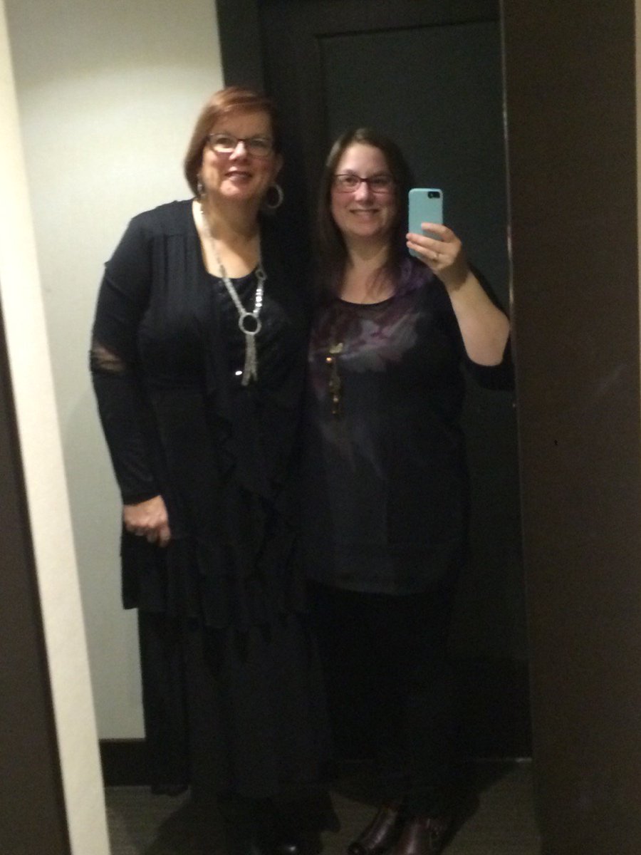 katrinae13's tweet photo. Ready for @raredisorders #RareFindsTO15 gala event! @cathy_evanochko https://t.co/M3CTIUL5Gc