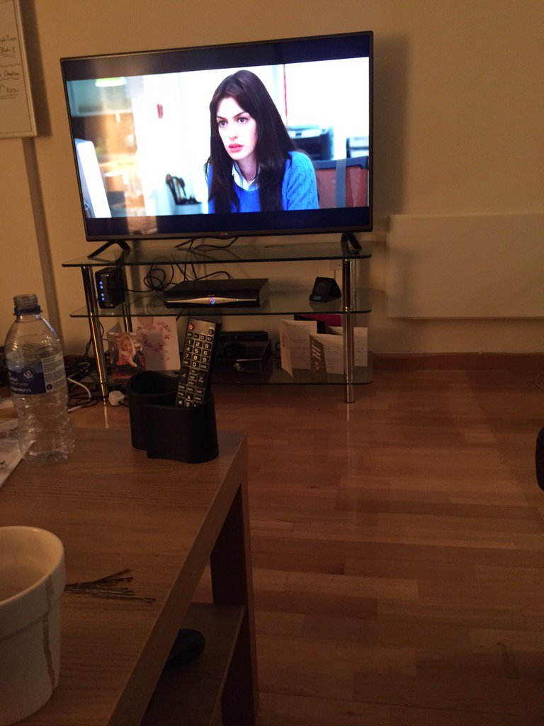 Rebecca_B93's tweet photo. When you question your boyf's feminine side:"So I fancied a hot choc and Devil Wears Prada-join me?"😳🙈@GuyTurnerSax https://t.co/Dc0BZ4paMi