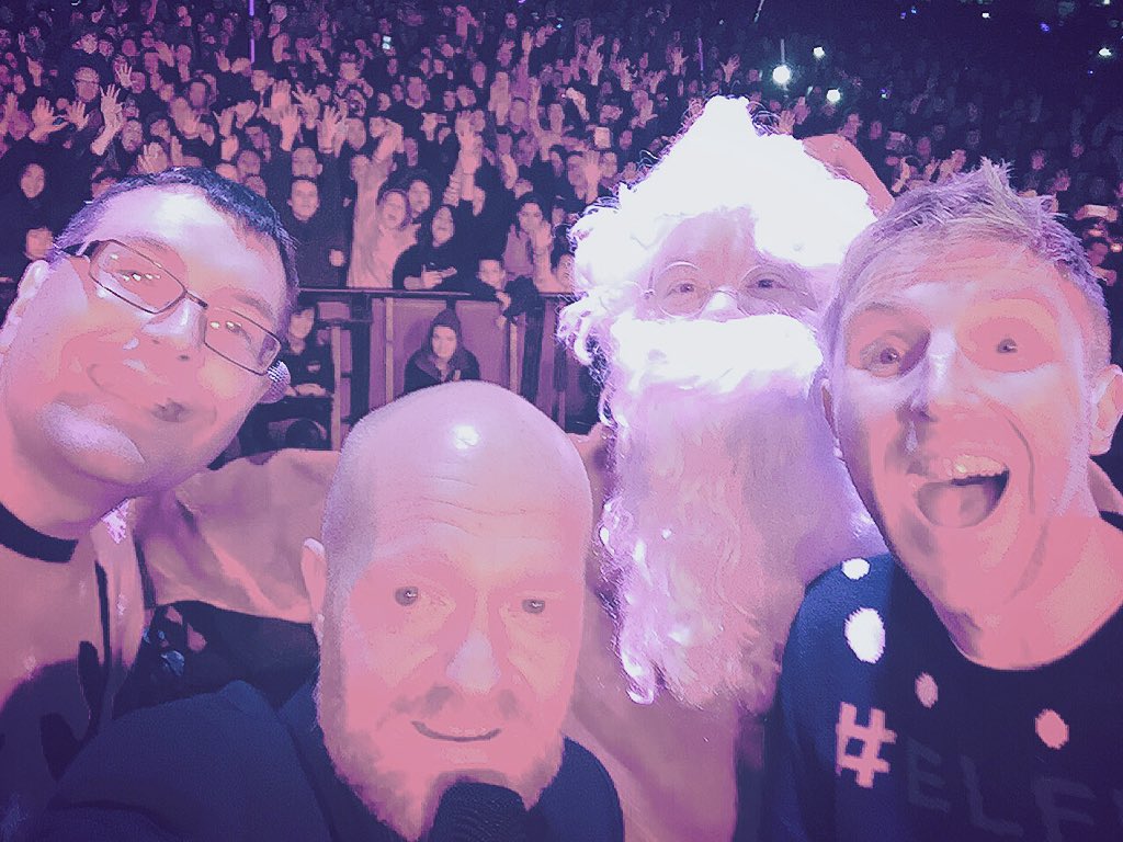 mrjakedwood's tweet photo. Sorry it's late people of Salisbury but here's our selfie. 14,000 of you rocked tonight!! 😘 https://t.co/XRQbLX4mUa