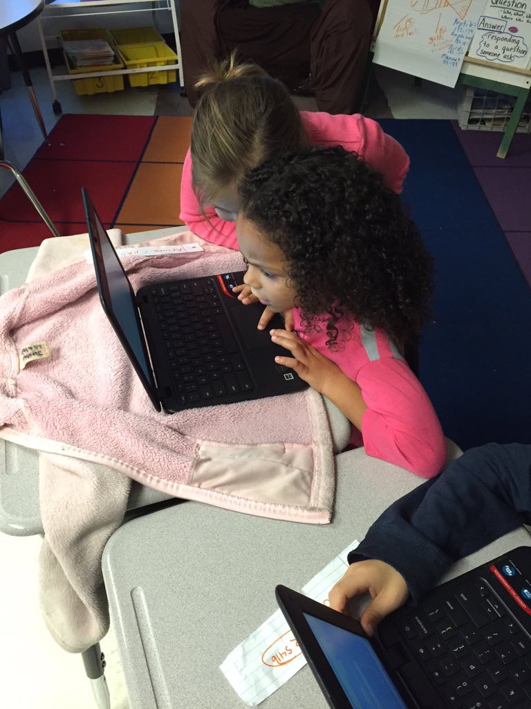 MichielleMorris's tweet photo. Practicing writing with emails @ElemJacks @dual2nd @GarrisonBulldog #learningisfun https://t.co/nsJLMN1TTS