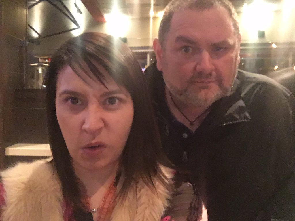 matchu97's tweet photo. hanging with @kimberlyloc #byekdub https://t.co/extM8MWElV