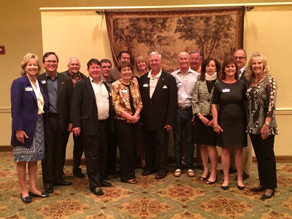 LisaWinkORL's tweet photo. Class Reunions for @LeadershipORL #LO19 #LO24 #LO41 #LO40Anniversary https://t.co/s3s1kBMMIt