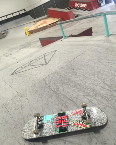 nicktucker's tweet photo. Thnks again @boneswheels @activerideshop and everybody who tuned into my #BONESLIVE! #wearewolfpack #clipscomingsoon https://t.co/RWJ5Tj2Zbg
