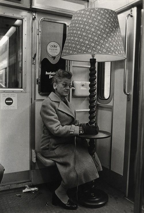 tizianacampodon's tweet photo. G. #Rigoulet Dans le Métro,Paris,1977 #donnecomecipare @francofontana43 @CarloMarulli @AsinoMorto giorno a voi e TT https://t.co/B7WXA0Fm0B