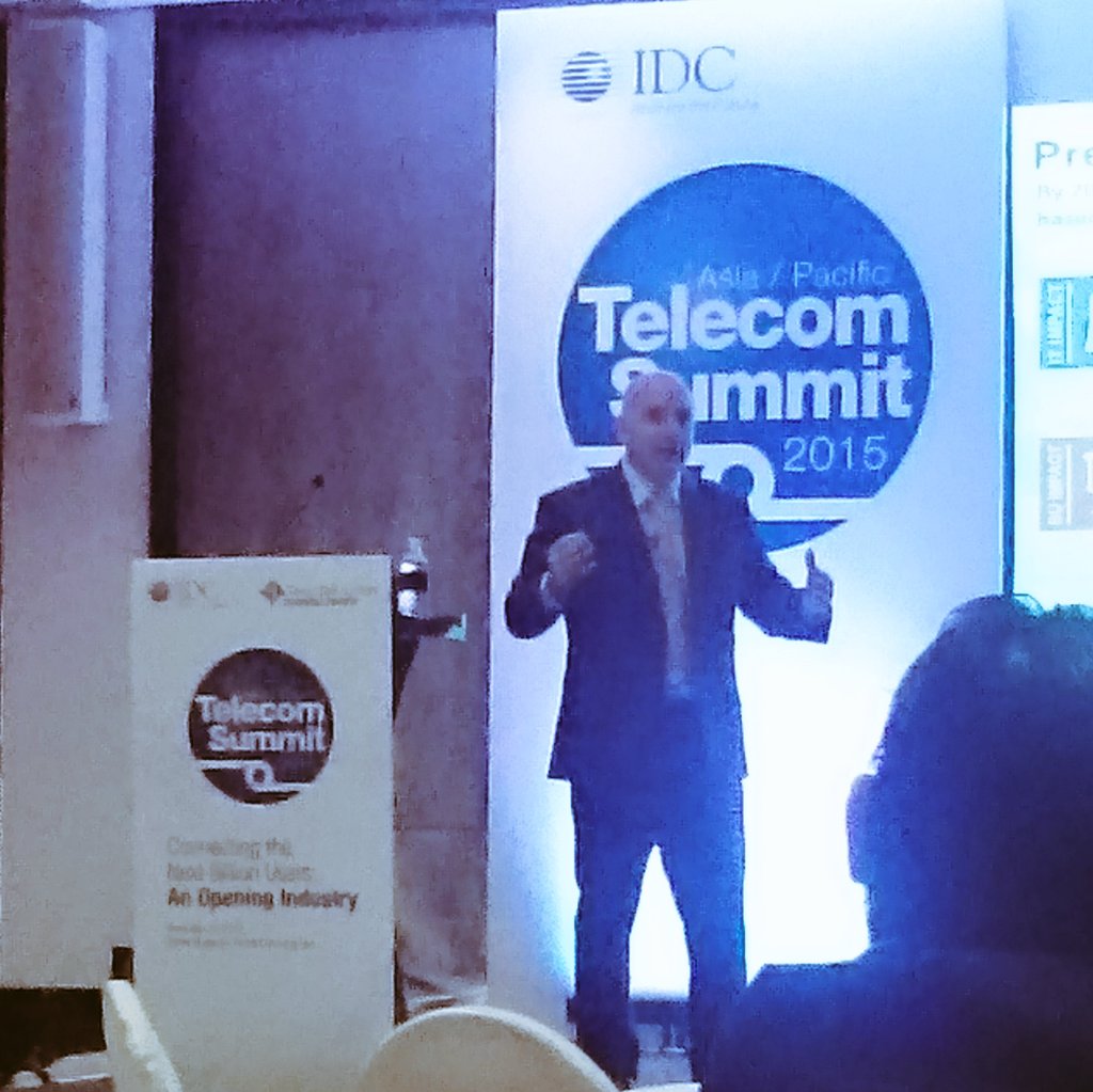nataliardianto's tweet photo. #IDCtelecom kicks off with top 10 predictions by @dwkehoe from @IDCAP https://t.co/iPEYGBgS8M