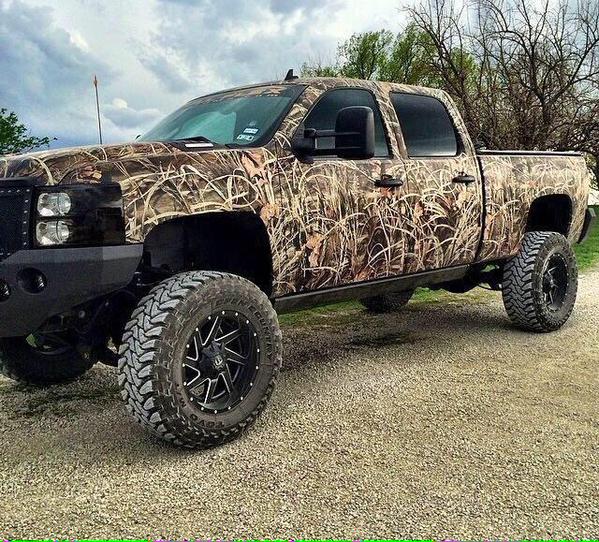 LadySouthMusic's tweet image. Rt if you would drive it