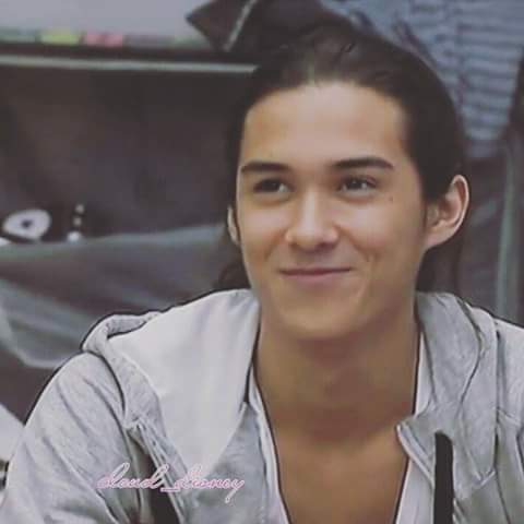 abello_jeralyn's tweet photo. I love you no matter who you are....ToMiho

#ShowtimeKiLigContinues https://t.co/2H6I687fXp