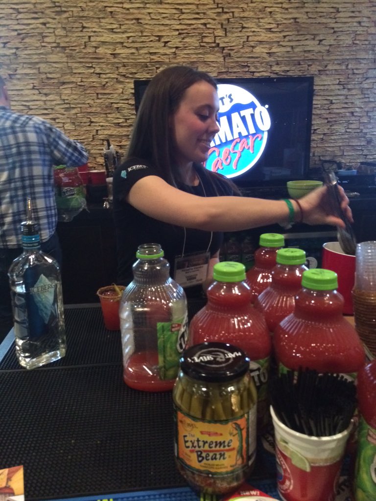 AdrienneDLR's tweet photo. All smiles for dollar #caesars at #GFWE! @CanadasCocktail A yearly tradition ๐๐น #bestcaesarโฆ https://t.co/qsT8emDefl https://t.co/wj1Qp4sw4B