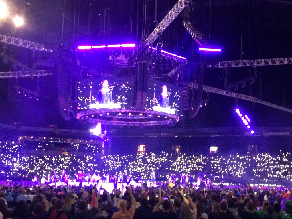 Maggie_McCarty's tweet photo. Yes, Lord, these young people are here to do you will! #NCYC2015 #NCYC #bobmccarty https://t.co/LOi2S7o0JY