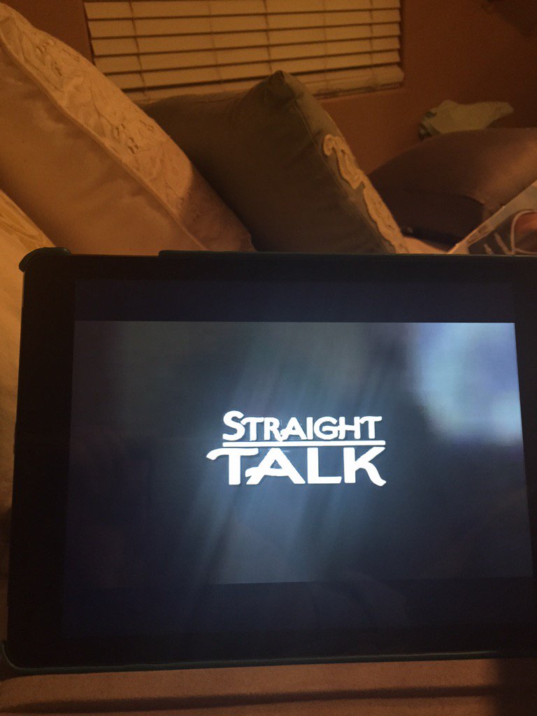 theBarbWyre's tweet photo. @helloross watching #straighttalk because after listening to the podcast for awhile... You have to! #dolly #pillows https://t.co/h9yYtF64Nn