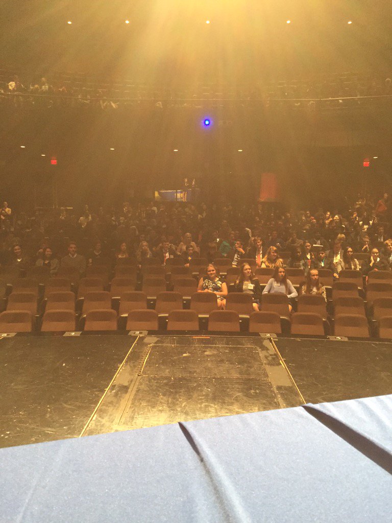 SandburgMUN's tweet photo. Just a little throwback Thursday to the most MUNderful time of the year🌍 #CSMUN https://t.co/2C3HgsL9a1