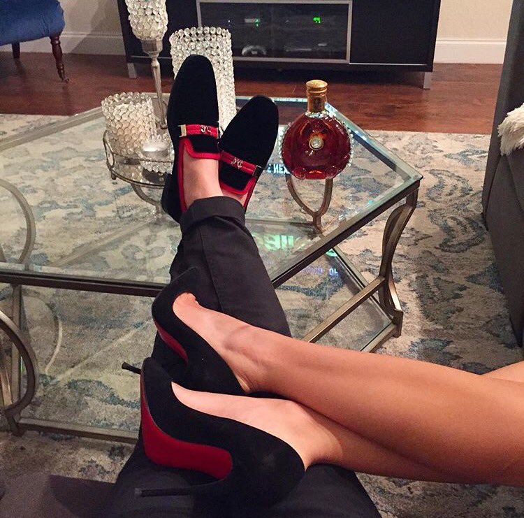 stylemydate's tweet photo. #RelationshipGoals #matchmyfly #shoegame #vicious #stylemydate #Dating &amp; #Fashion is #sexy https://t.co/ArGQlXcYNI