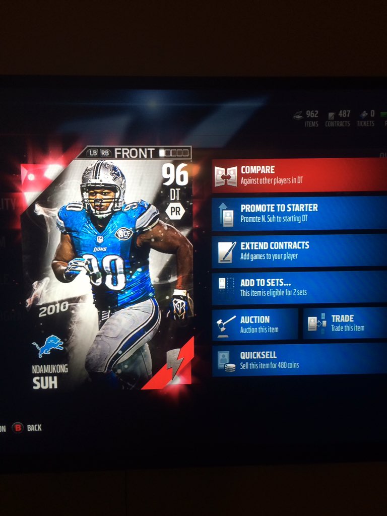 coldstone35's tweet image. 🎉HUGE GIVEAWAY! Done with madden! Follow and retweet! Ends on thanksgiving!!!🎉@EASPORTS_MUT @maddenut21 @dimewylde3