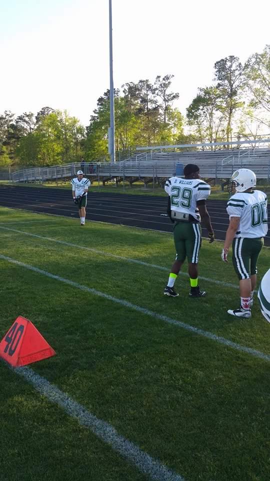 SC_BULLS's tweet photo. #preparing4work #gameday #Football #TheCrew https://t.co/pzZXGUj3vP
