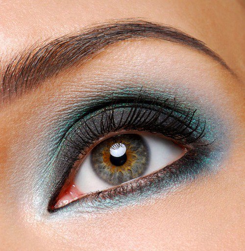 MakeUpDramatic tweet picture